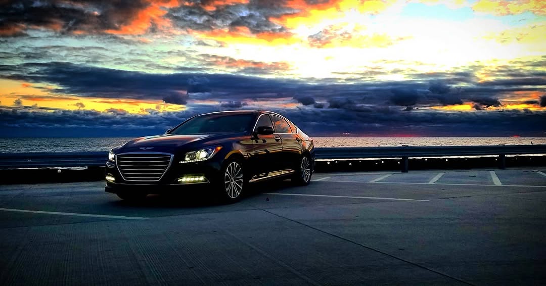 Genesis G80 — Sunset Throwback
